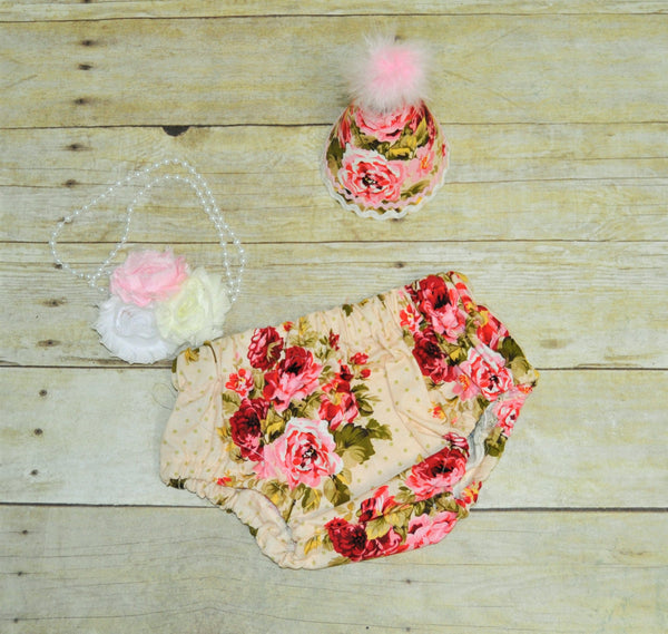 girl cake smash outfit, Girls Birthday outfit, vintage roses, pearl necklace, first birthday outfit, pink, rose, cream