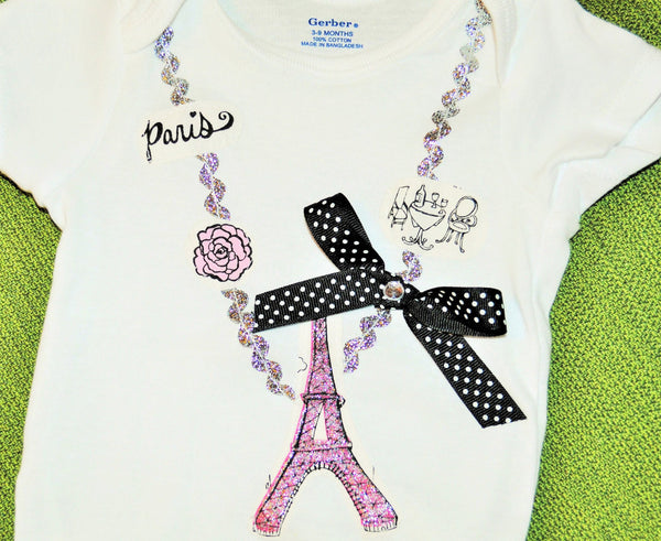 girl paris cake smash bloomers/Diaper Cover with matching eiffel tower necklace bodysuit. Paris, Eiffel Tower, France Birthday, Cake Smash