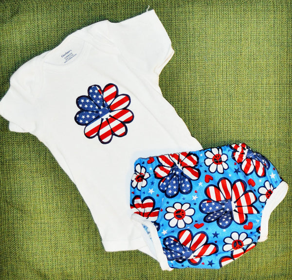 Baby Girl Cake smash Red white and Blue Bloomer/diaper cover with matching bodysuit Fourth of July, Memorial Day, Patriotic, Birthday