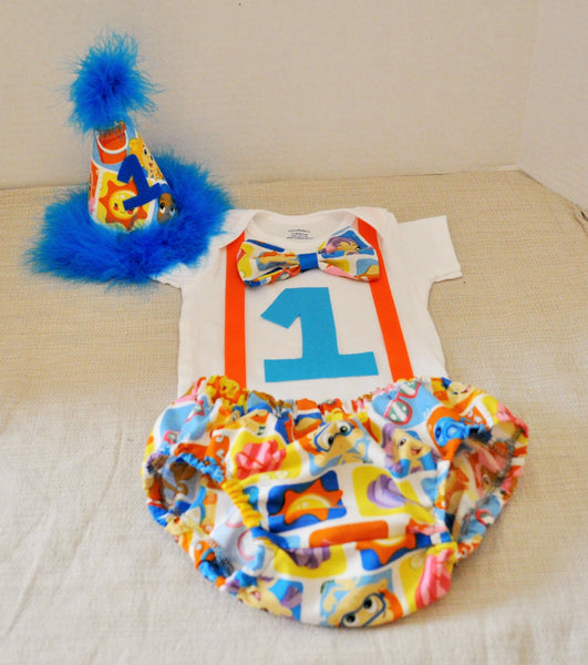 Bubble Guppies cake smash, bubble guppies birthday outfit, Bubble Guppies cake smash, boys birthday, bowtie Gil Molly Deema NONNY Oona Goby