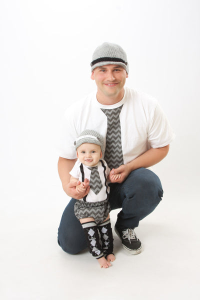 Chevron Daddy and Me outfit. Chevron Cake Smash. Boy Birthday Outfit, Birthday outfit, father and son matching ties