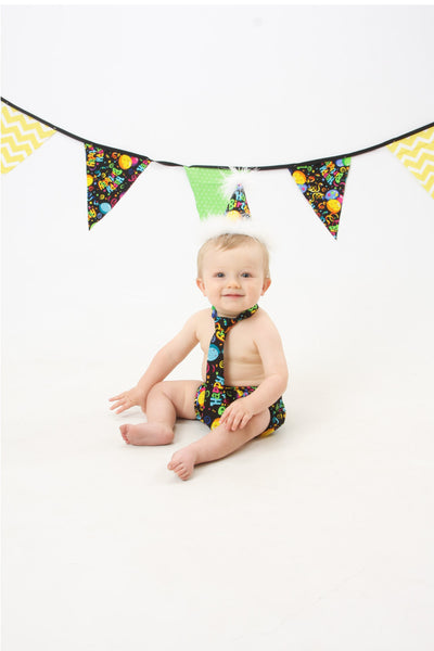 Baby Boy/Toddler Birthday Outfit, Boys cake smash outfit, Birthday balloons cake smash outfit, Balloons birthday outfit, photo prop, tie,