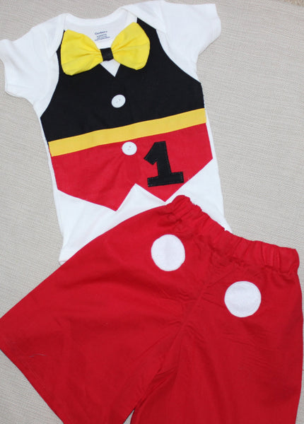 Baby Boy/Toddler mickey Birthday Outfit, Mickey Mouse cake smash, shorts and vest, Mickey Mouse costume, mickey birthday Mickey Photo Prop