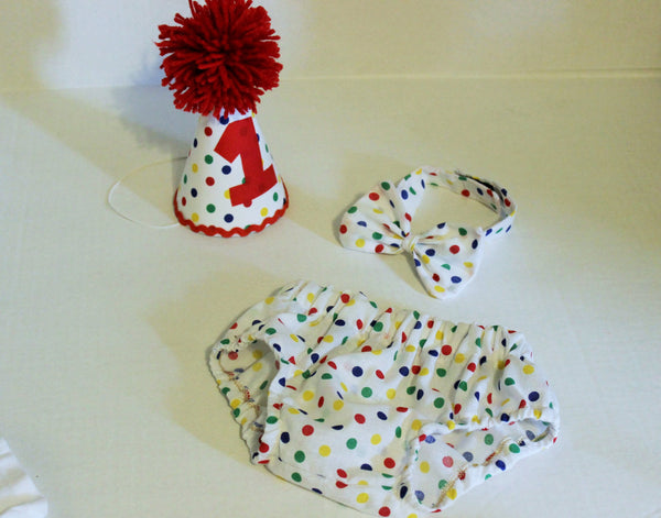 baby boy/todller cake smash, polka dot cake smash, circus boys first birthday outfit, boys cake smash, polka dot bowtie/party hat