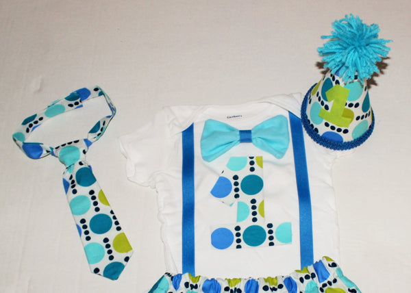 Baby Boy/Toddler cake smash outfit with party hat, blue and green polka dots, 1st 2nd 3rd birthday outfit, Boys cake smash outfit, tie