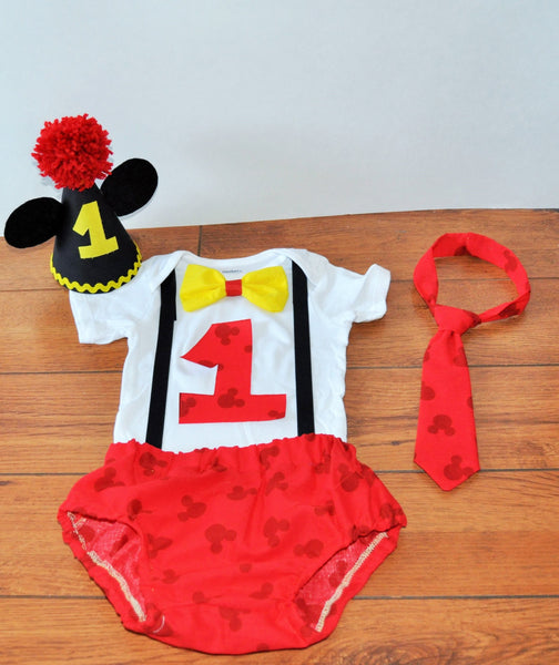 Mickey Mouse cake smash outfit with party hat, Mickey Mouse birthday outfit, 1st 2nd 3rd  birthday, Boys cake smash outfit, Mickey Banner