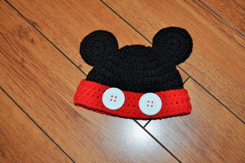 Baby/Toddler mickey mouse hat, mickey party hat, mickey mouse beanie, mickey mouse photo prop, newborn photo prop, unisex mickey beanie/hat