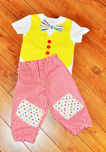 Baby/Toddler Birthday outfit, Clown Birthday Outfit, circus cake smash, clown pants, clown costume, clown Cake Smash.Halloween clown costume