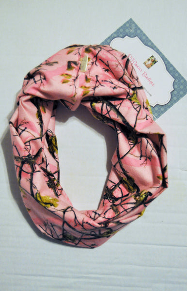 Baby/Toddler infinity scarf, soft baby scarf, trendy baby scarf, camouflage infinity baby scarf, real tree girl scarf, pink camo girl scarf