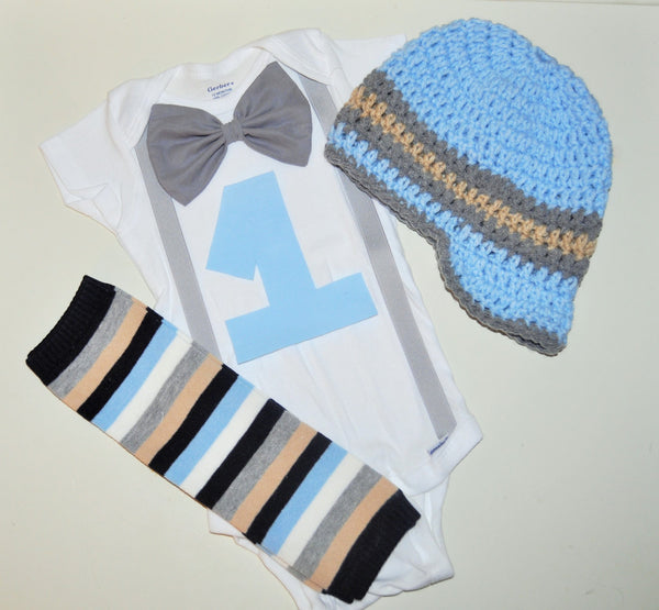 cake smash outfit boy, gray and blue newspaper boy hat, blue and gray birthday shirt, smash cake outfit with hat, legwarmers