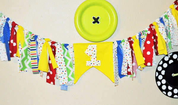 clown High Chair Banner,Circus High Chair Banner, One Banner,Birthday Banner, Baby Banner/ I am One/ 1st Birthday/ First Birthday Photo Prop