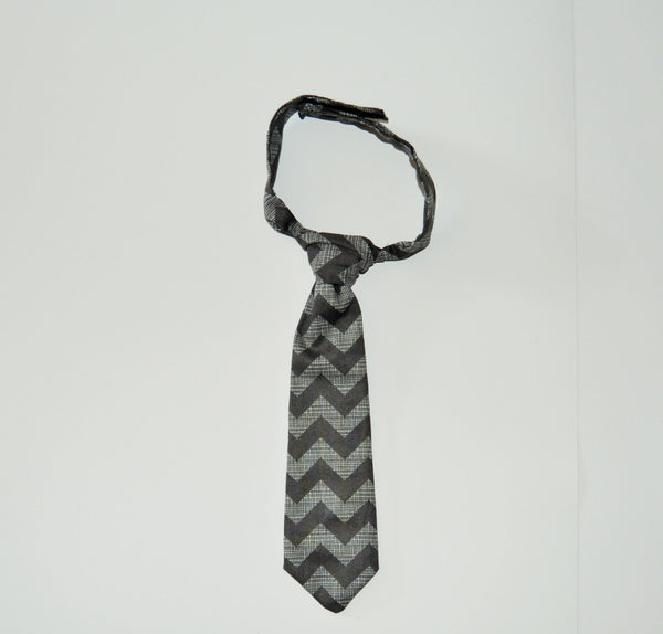 boy gray chevron cake smash outfit, grey chevron cake smash boys birthday, chevron cake smash, boys first birthday outfit, teal accents