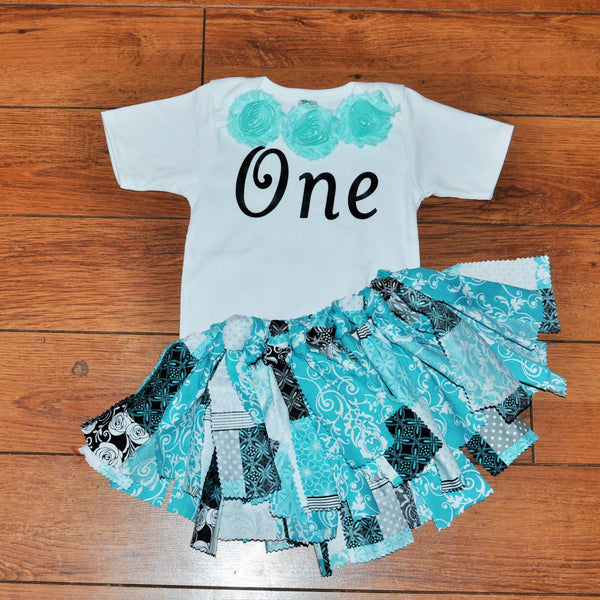 first birthdy cake smash, glitter one cake smash, mint and black rag tutu, glitter birthday shirt,vintage cake smash, floral tutu