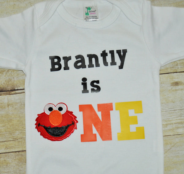 elmo birthday shirt, elmo birthday bodysuit, elmo cake smash, Personalized elmo birthday bodysuit