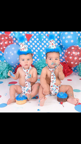 Thing 1 Thing 2 boy twins cake smash, twins Dr Seuss cake smash, twins first birthday cake smash, twins first birthday outfit, tie