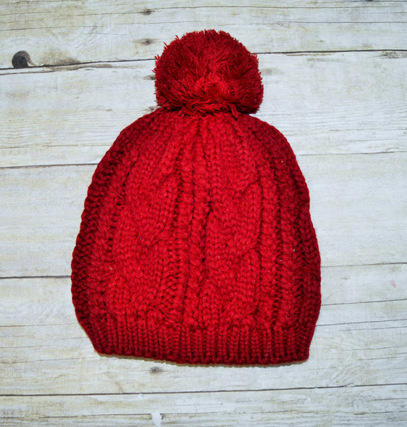 cable knit slouch pom pom beanie, pom pom beanie, teen beanie, pom pom hat, burgundy cable knit slouch beanie, burgundy pom pom beanie