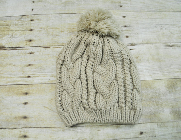 cable knit slouch pom pom beanie, pom pom beanie, teen beanie, pom pom hat,cream cable knit slouch beanie, cream pom pom beanie