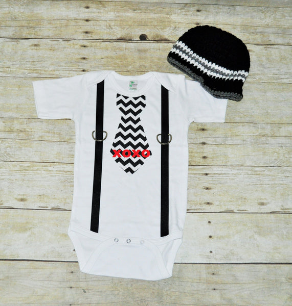 valentines tie bodysuit with hat, xoxo tie and suspenders, bringing home baby set, first birthday outfit, black and white chevron