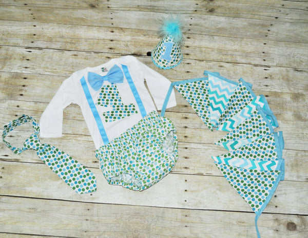 polka dot cake smash outfit, blue and green dots birthday outfit, 1st 2nd 3rd birthday, Boys cake smash outfit, baby blue