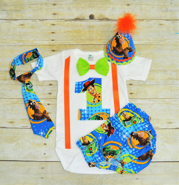 Toy Story cake smash outfit with party hat, Woody birthday outfit, 1st 2nd 3rd  birthday, Boys cake smash outfit, Buzz lightyear cake smash